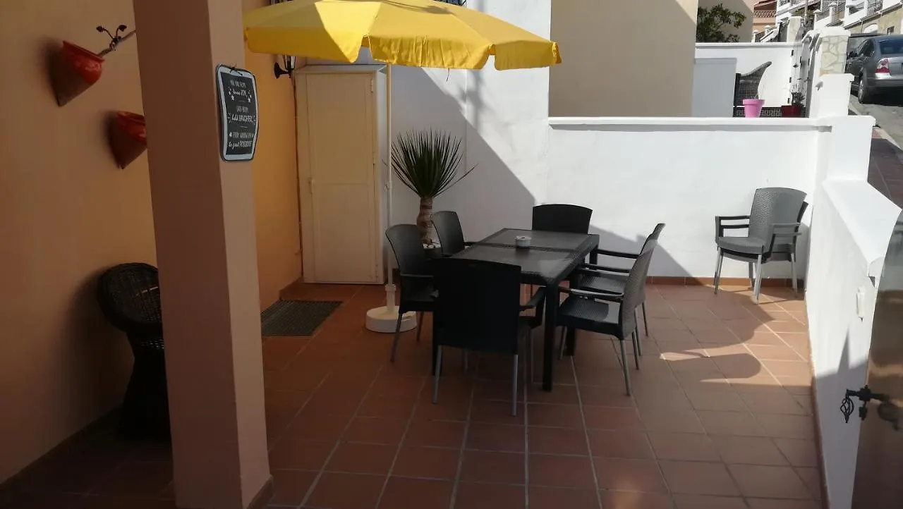 Burriana Holiday Rentals Sleeps 8 Private Pool Nerja
