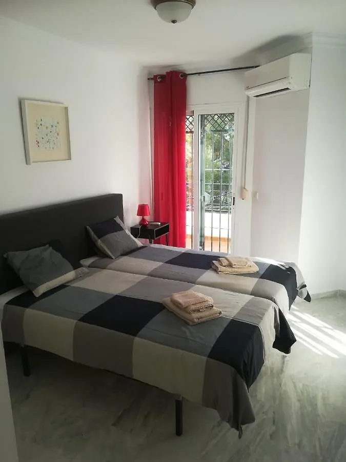 Burriana Holiday Rentals Sleeps 8 Private Pool Nerja Spain